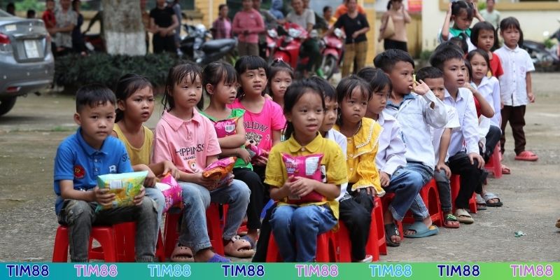 Học bổng tài năng TIM88 giúp các bạn trẻ tiếp tục hành trình tri thức