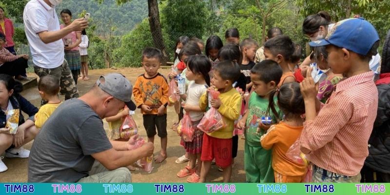 Lan tỏa cách sống đẹp cùng Ươm mầm tương lai TIM88